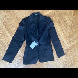 Pant suit and cashmere camisole